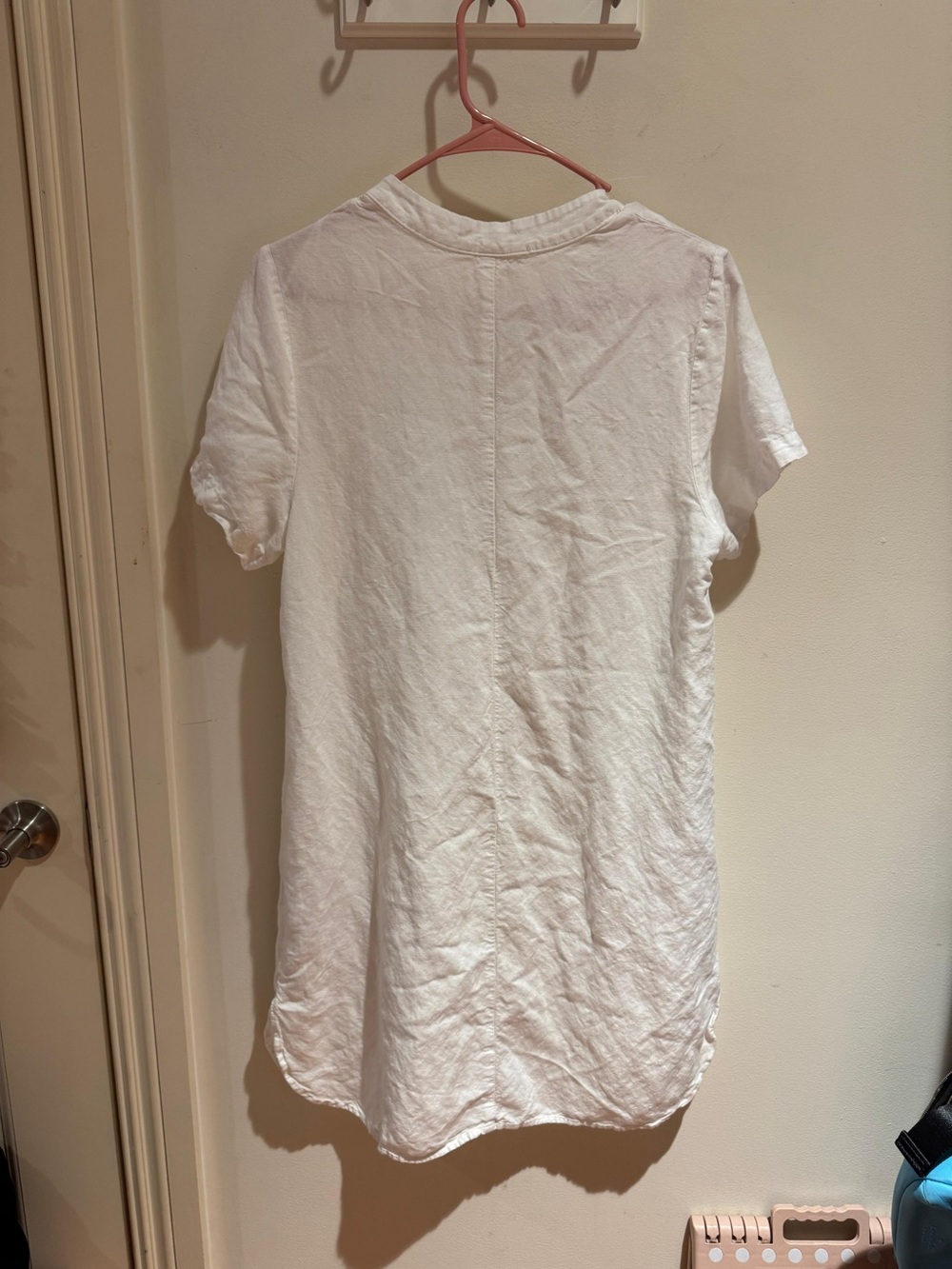 H&M White Split-Neck Linen Top - Picture 2 of 5